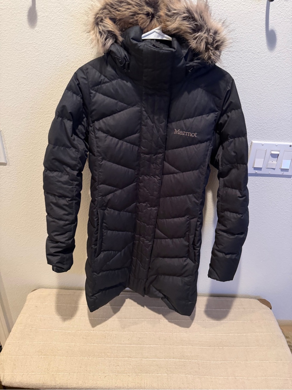 Marmot Women's Montreal Quilted Insulated down Puffer Coat with Faux Fur Hood